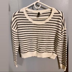 H&M oversized cropped sweatshirt